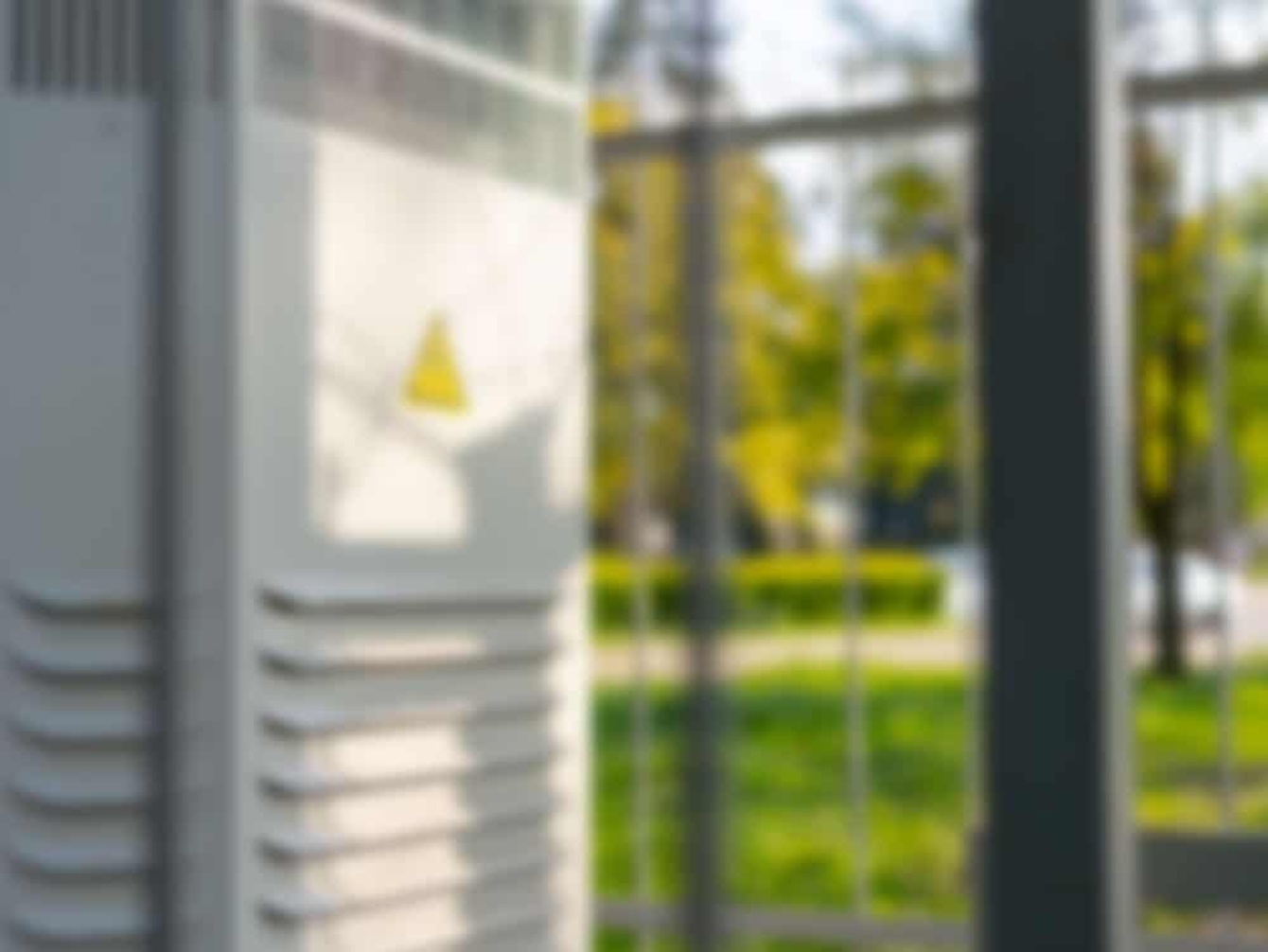 Trafo&shy;stationen bei Schlesinger Solutions in Michelau